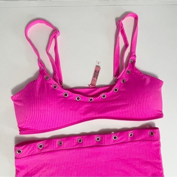 YMI Juniors' Ribbed Grommet Bikini Two-Piece Size Large - Picture 2 of 8